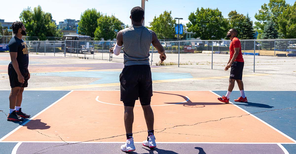 What Is the Best Surface for Outdoor Basketball Court Flooring? 2 Concrete With Performance Coating Basketball Court Flooring_1200x628