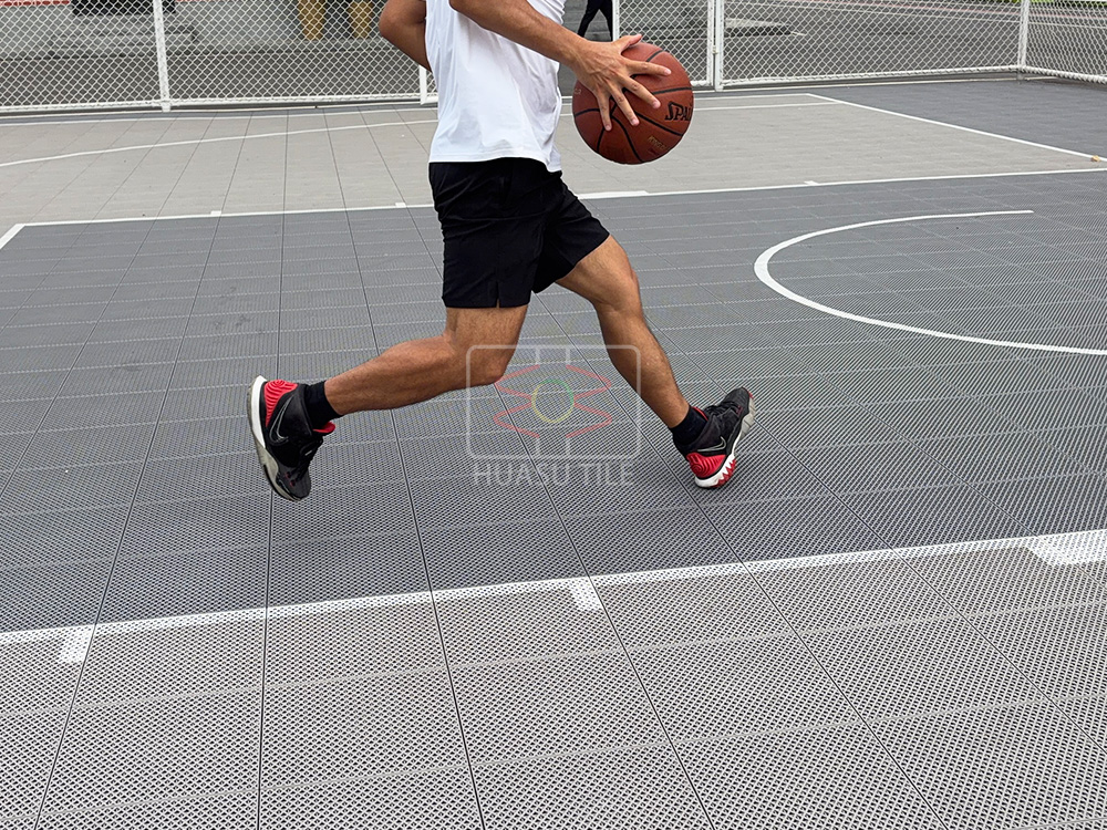 Superior Traction Huasutile basketball court tiles_1000x750