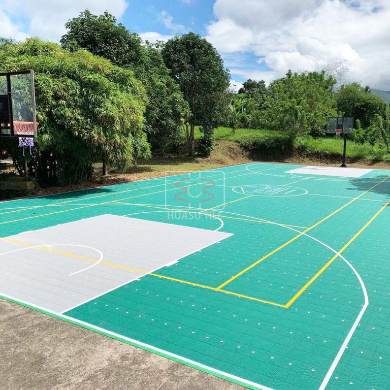 Community Basketball+Volleyball Court