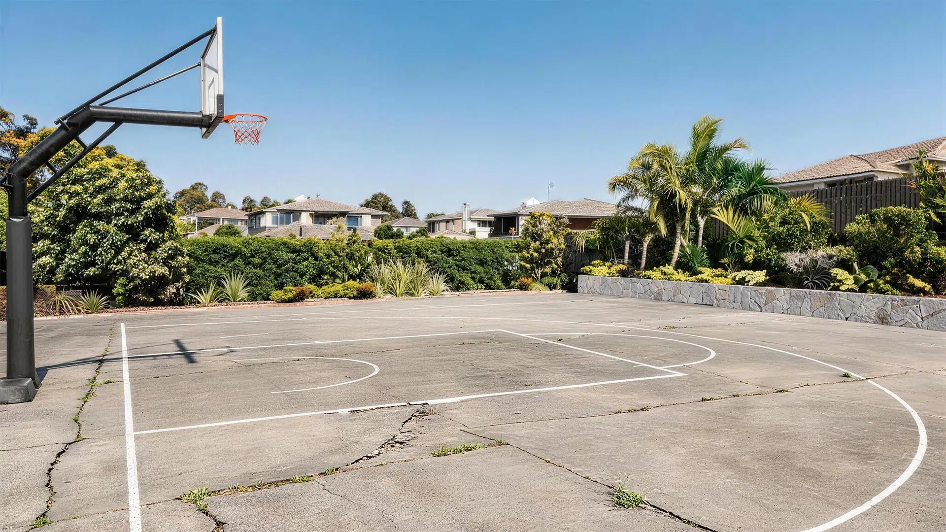 Huasutile basketball court Before_1920x1080
