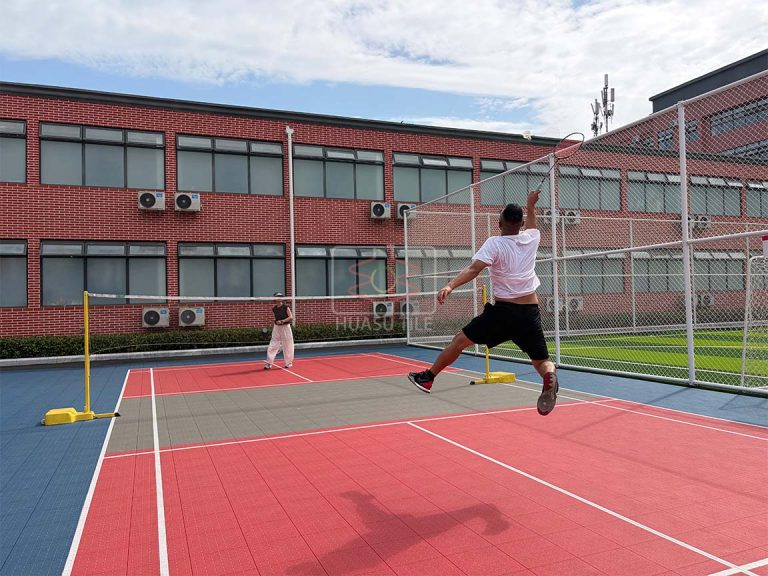 Badminton court solution huasutile_1152x864